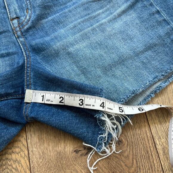 Madewell High Rise Denim Shorts 4" Inseam Medium Wash Size 25 - Picture 6 of 6